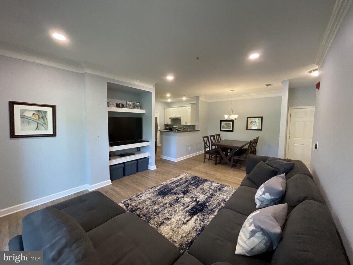 1581 Spring Gate Dr. Unit 5108, McLean, VA 22102 - Room for Rent in ...