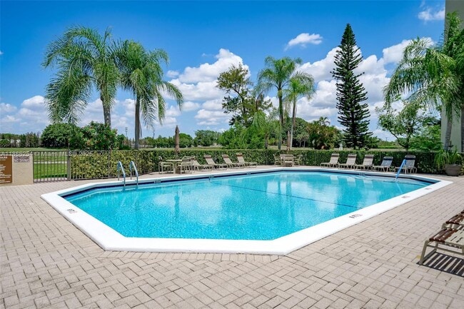 Photo - 7400 Radice Ct Apartment