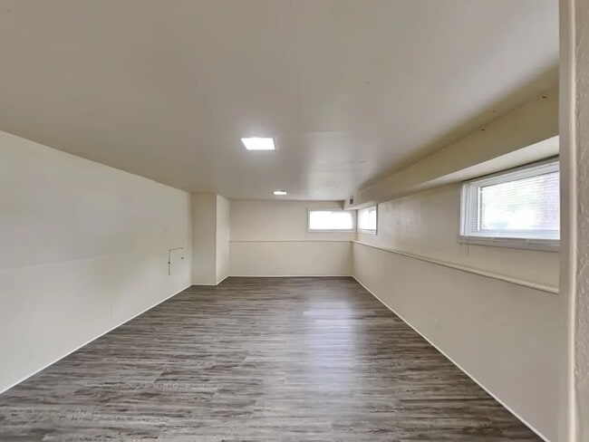 Building Photo - 16019 Laramie Ave