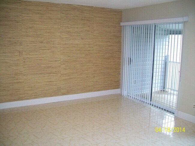 Foto del edificio - 101 Old Ferry Rd