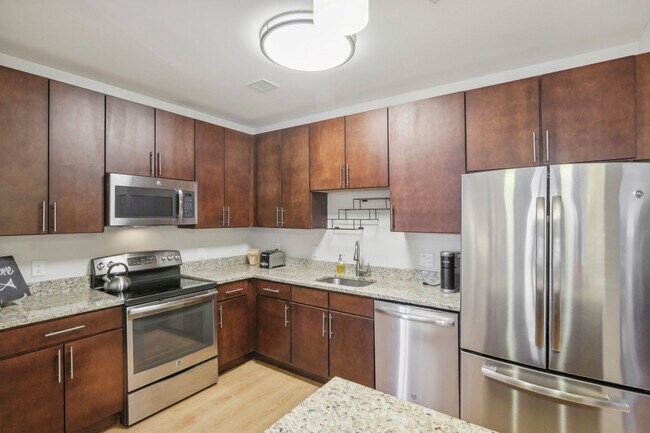Foto del edificio - The Residences at Portwalk Place