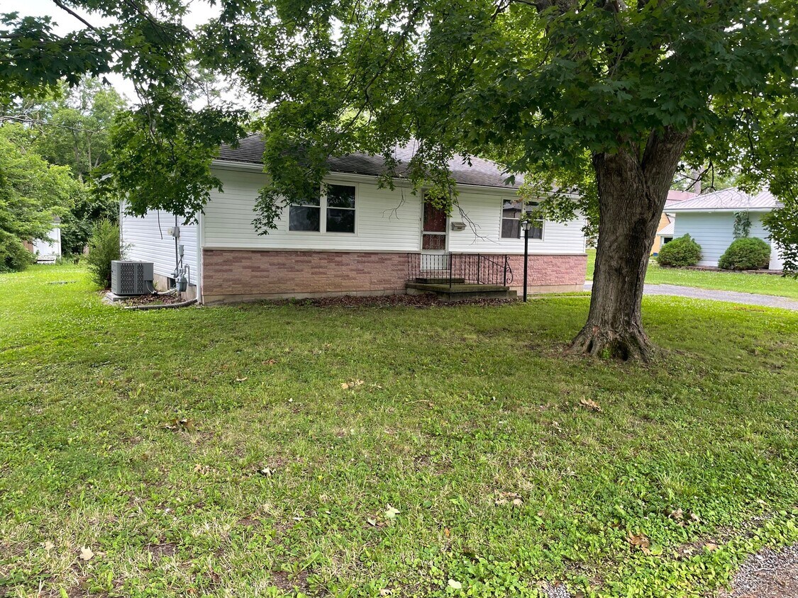 Foto principal - 582 E Lebanon St