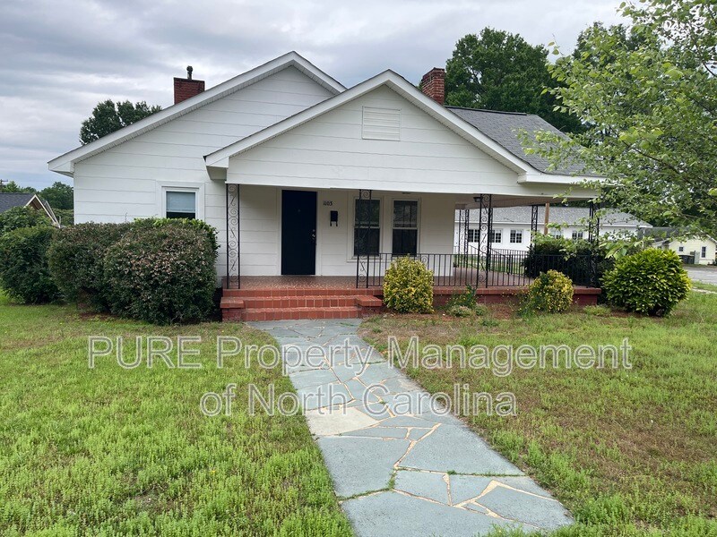 Primary Photo - 1103 Jackson St