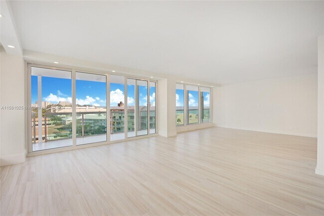 Foto del edificio - 2100 S Ocean Ln