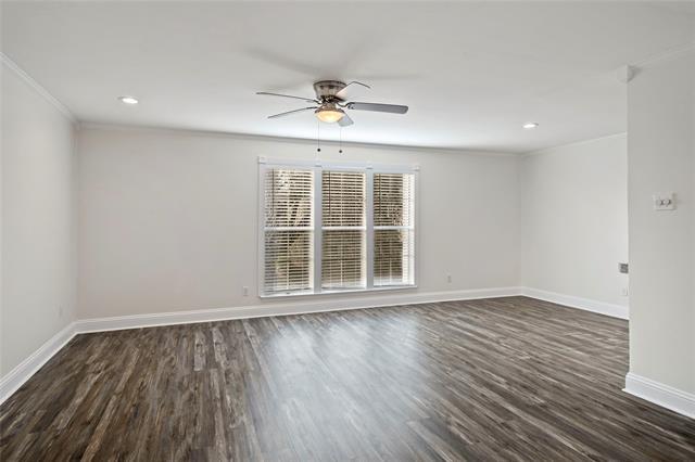 Foto del edificio - 5881 Preston View Blvd