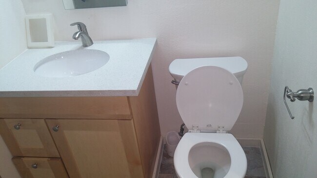 Foto del edificio - 622 Nickey Way