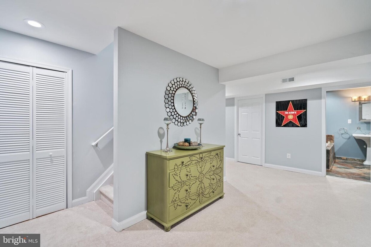 21384 Scara Pl, Broadlands, VA 20148 House Rental in Broadlands, VA