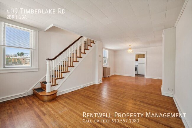 Building Photo - 2 bed, 1 bath  409 Timberlake Upper Darby,...