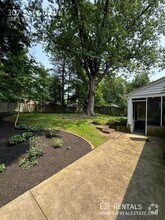 Building Photo - 307 Dale Dr