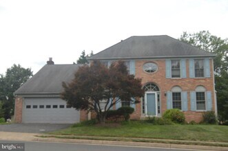 Building Photo - 5362 Sequoia Farms Dr