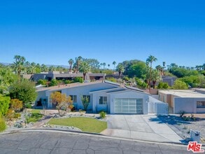 Building Photo - 36422 Sandsal Cir