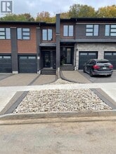 Building Photo - 912 Robert Ferrie Dr