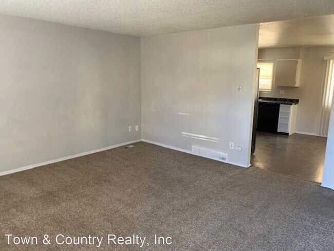 Building Photo - 4 br, 2 bath House - 4575 Monica Drive