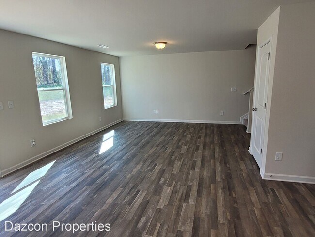 Building Photo - 3 br, 2.5 bath House - 2352 Cranberry Way