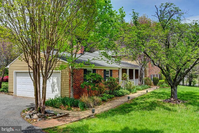 Foto del edificio - 206 Dunbeath Ct