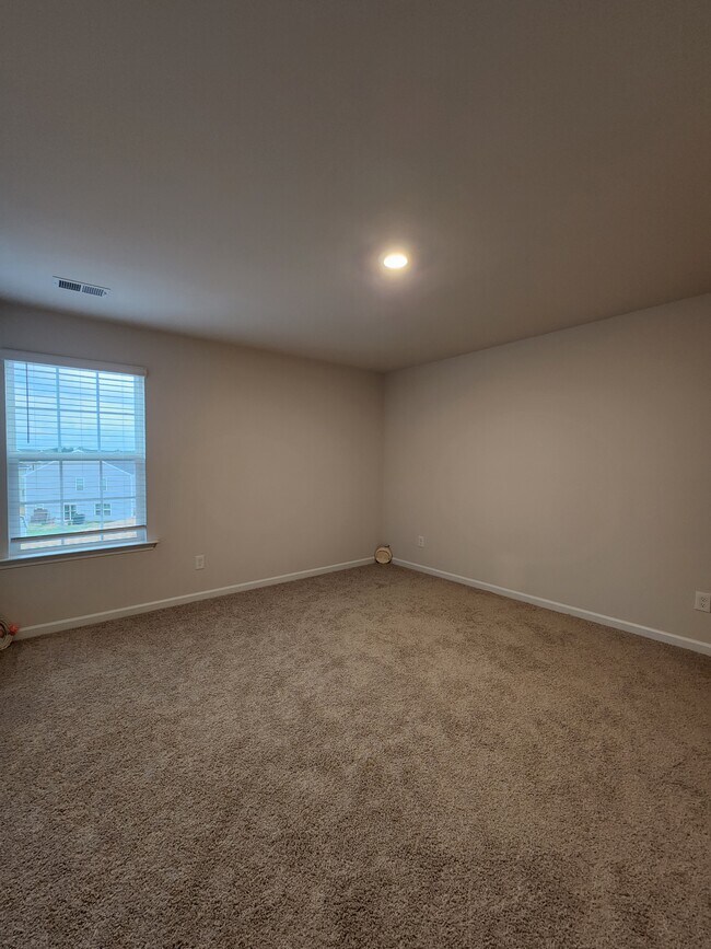 Building Photo - 268 Dolcetto Ave