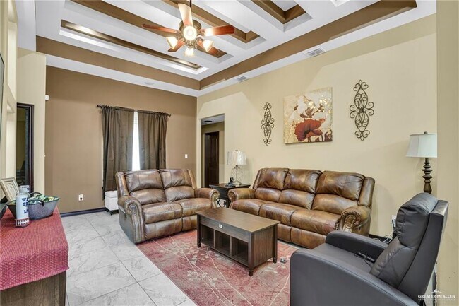 Foto del edificio - 3220 Guadalupe Ave