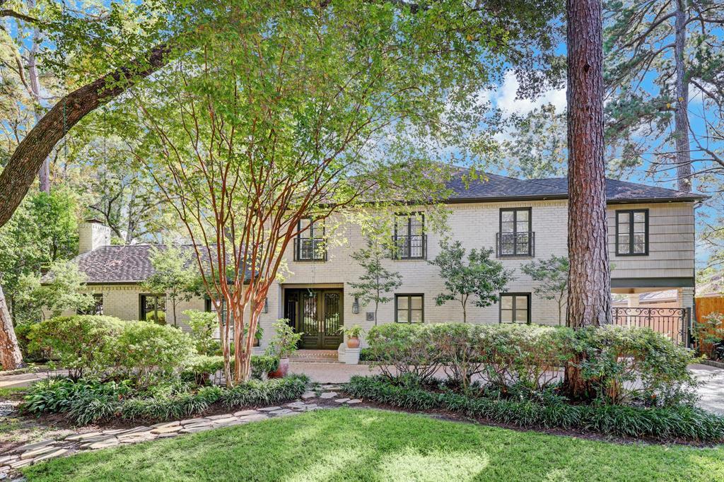 Primary Photo - 9 Pine Forest Cir