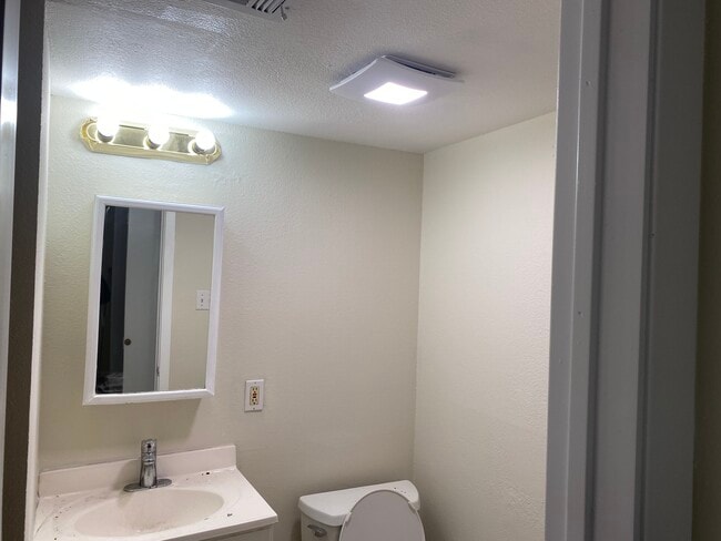 Foto del edificio - 4001 Olympia St