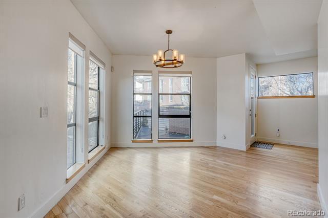 Foto del edificio - 1890 W 32nd Ave