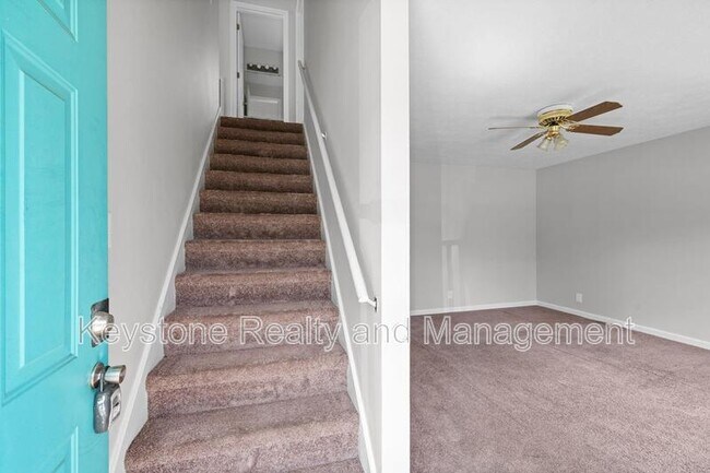 Foto del edificio - 9193 Pembroke Oak Grove Rd