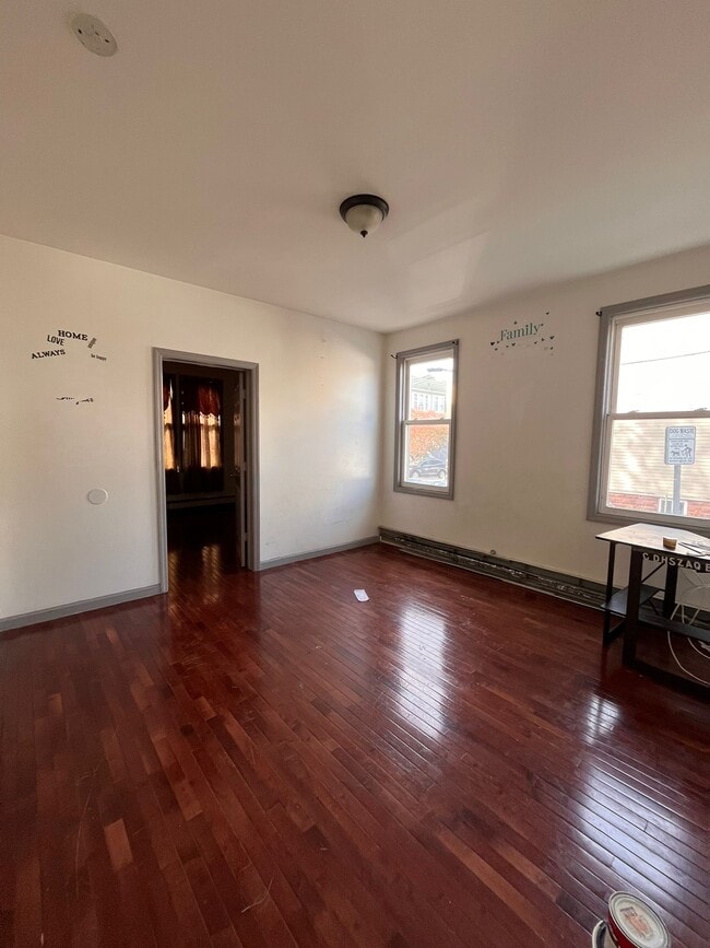 Foto del edificio - 16 E Bidwell Ave