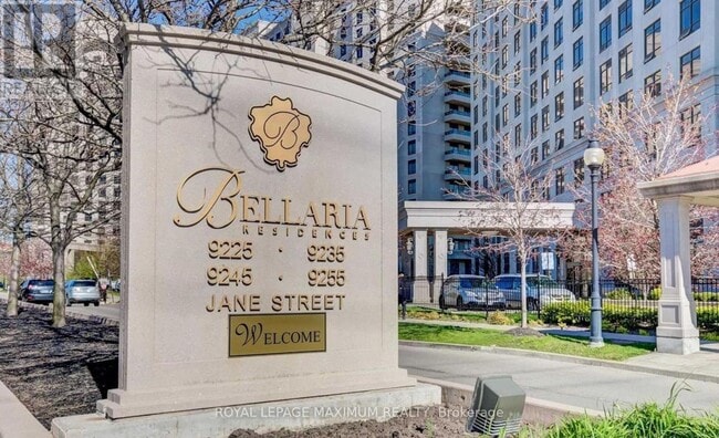 Building Photo - 9235 Jane St