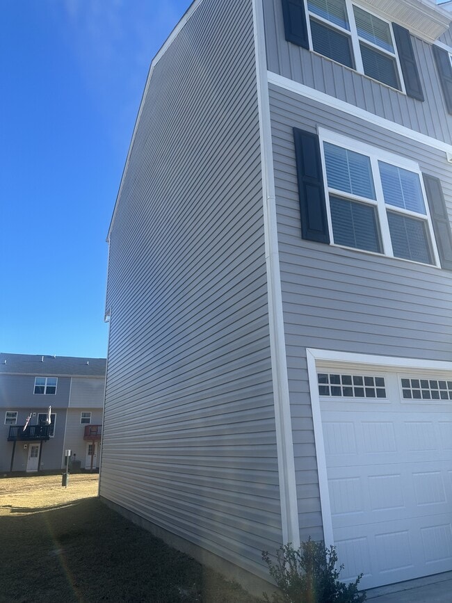 Photo - 29 Verdant Leaf Wy Townhome