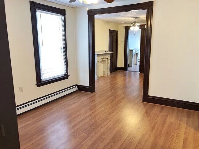 Foto del edificio - Cozy 1.5-Bedroom in a Vibrant East Boston Neighborhood