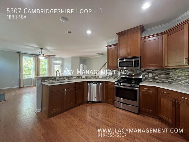 Foto del edificio - 5307 Cambridgeshire Loop