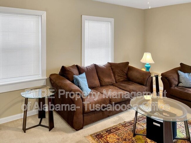 Photo - 19 Cedar Knoll House