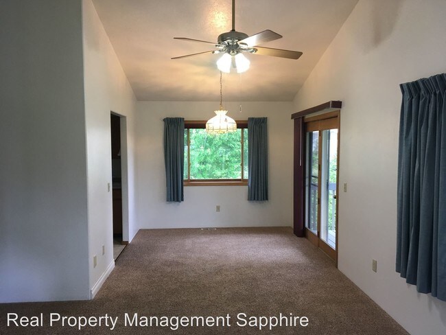 Building Photo - 4 br, 2 bath House - 5595 Riverview Drive S