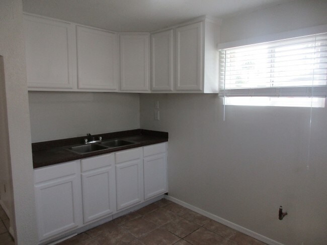 Building Photo - 4524 N 14th Pl