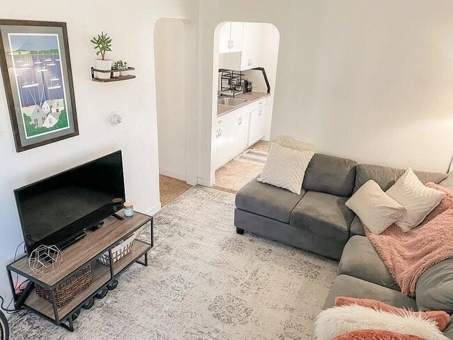 Building Photo - Fantastic 1 bedroom / 1 bath unit in Platt Park