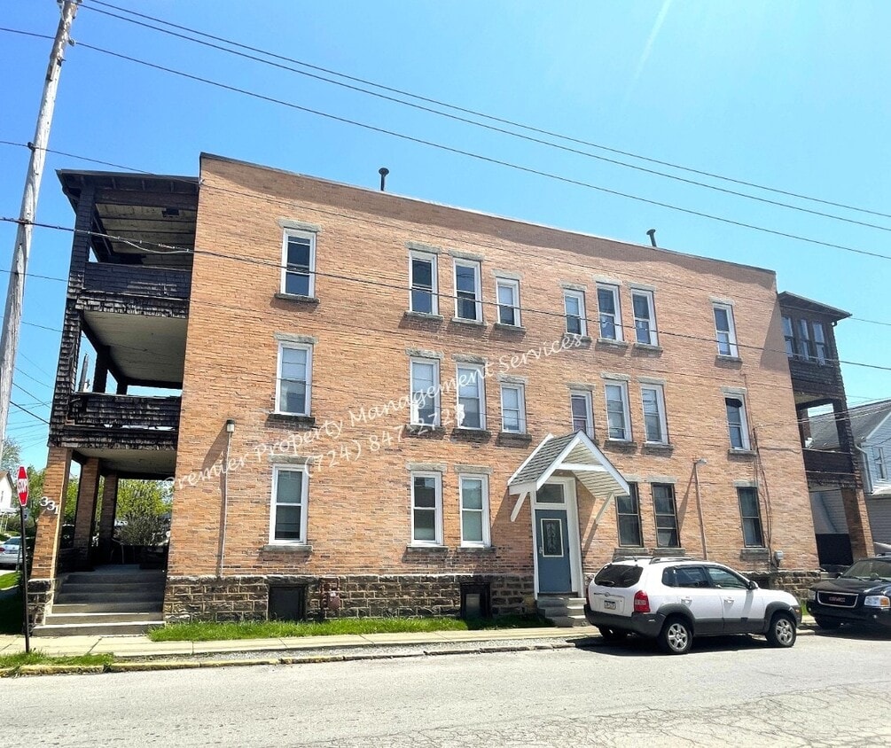 Primary Photo - 331 W North St