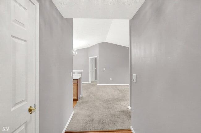 Building Photo - 239 Legends Creek Way