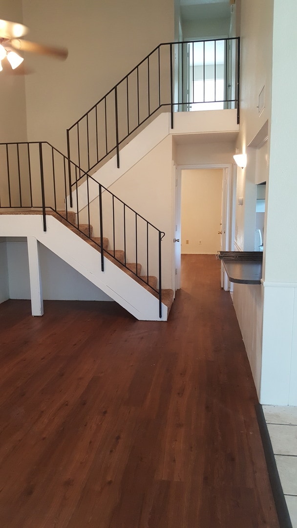 Foto del edificio - 1/2 OFF FIRST MONTHS RENT! Nice Town-home in Canyon 3 Bedrooms, 2 Bathrooms, 1 Car Garage, Ready ...