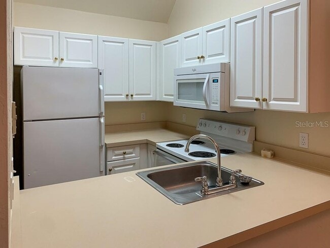 Foto del edificio - 3901 SW 27th St