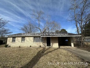 Building Photo - 8216 Frontier Rd