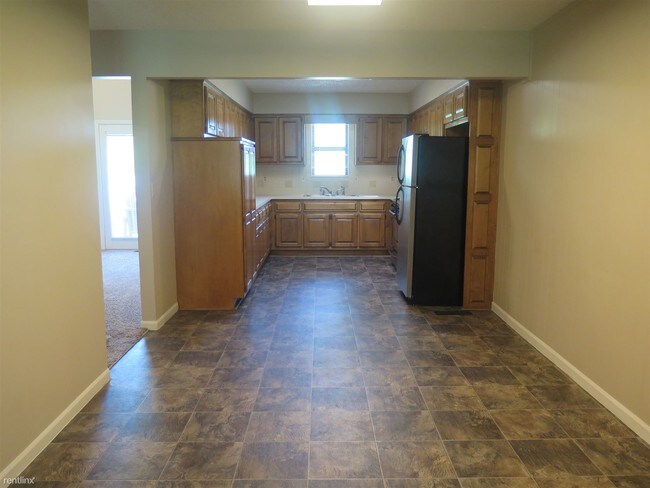 Building Photo - 3 br, 2 bath House - 12712 7th St