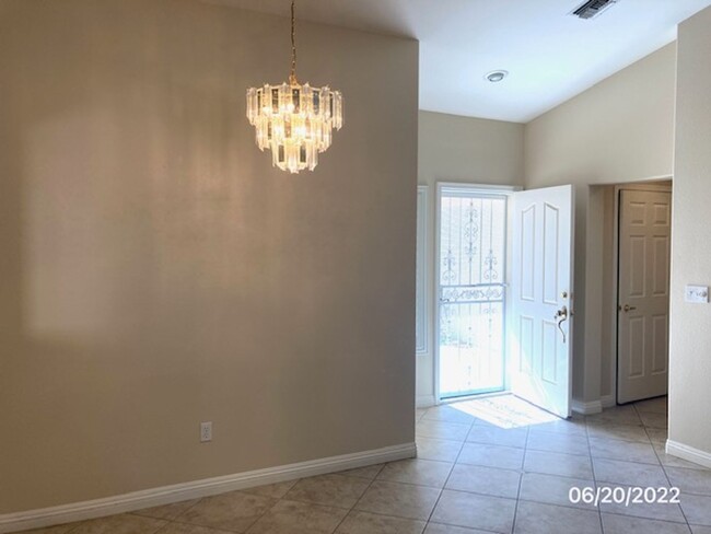 Foto del edificio - 55+ For Rent Home in Sun City Summerlin