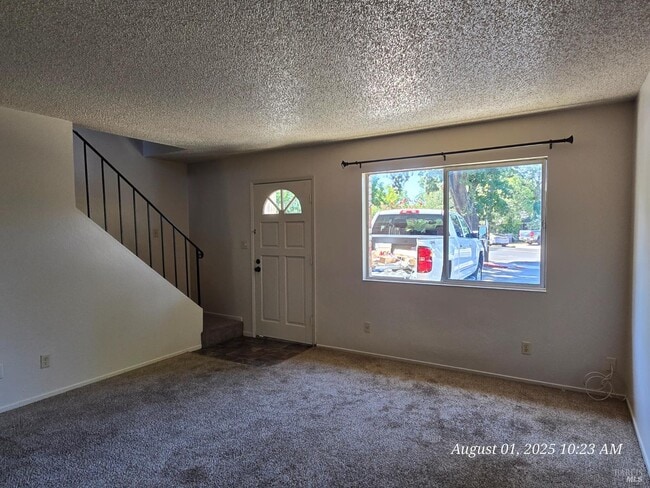Building Photo - 807 Lovers Ln
