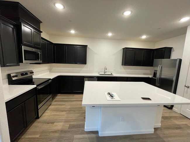 Foto del edificio - 509 Bedfordshire Dr