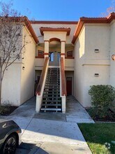 Building Photo - 6986 Stagecoach Rd