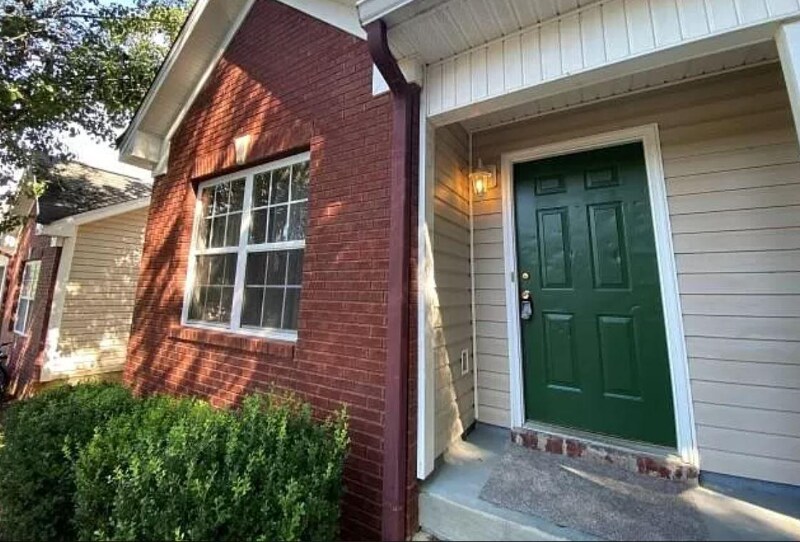 Foto principal - 2754 Westbrook Ct