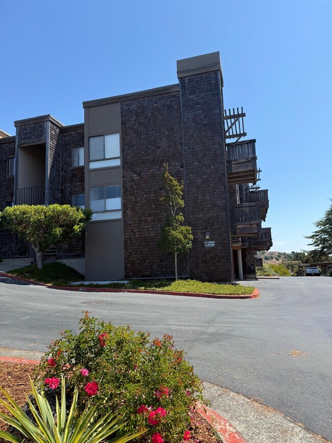 Foto del edificio - 503 Seaver Dr
