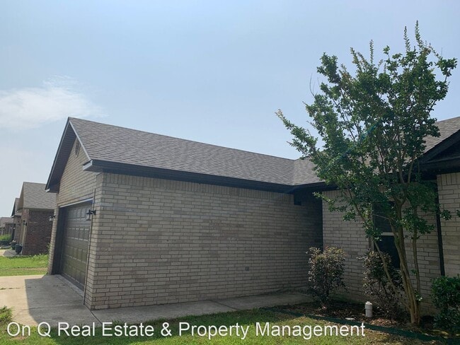 Building Photo - 3 br, 2 bath House - 4793 Wildwood