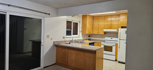 Foto del edificio - 40148 Santa Teresa Common