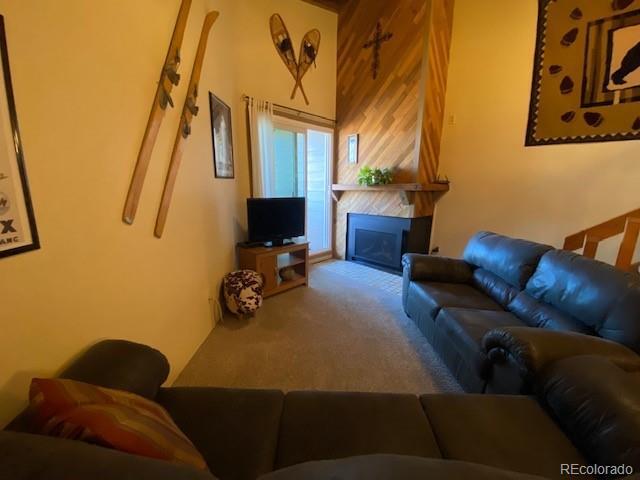 Primary Photo - 2400 Lodgepole Cir