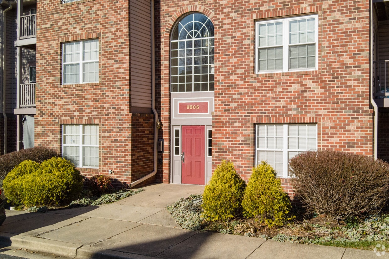 Lakepointe at Town Center Condominiums Apartments in Upper Marlboro